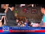 N11 Informativo ALCALDE DE HUAMANGA ENTREGO SILLA DE RUEDAS A NIÑO CON LEUCEMIA