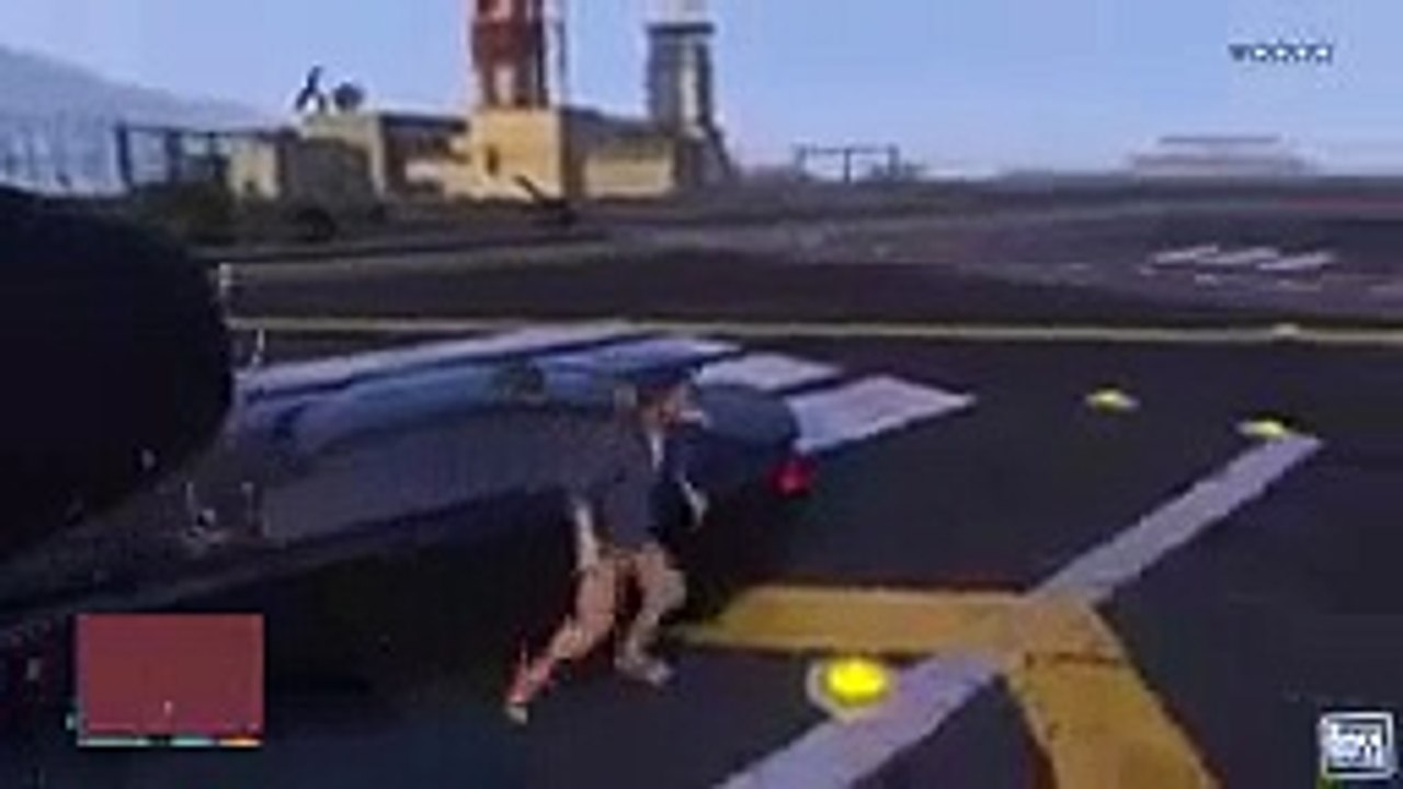 GTA 5 How To Get The TITAN AC-130 Like Military Plane (GTA V)