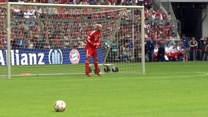 Pepe Reina quits Bayern and joins Napoli