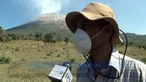 Geólogos miden azufre que sale del volcán Chaparrastique