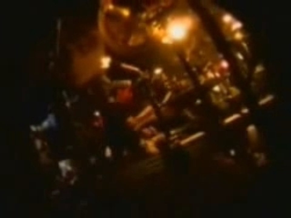 Incubus and Deftones - Live  2000 pt 1