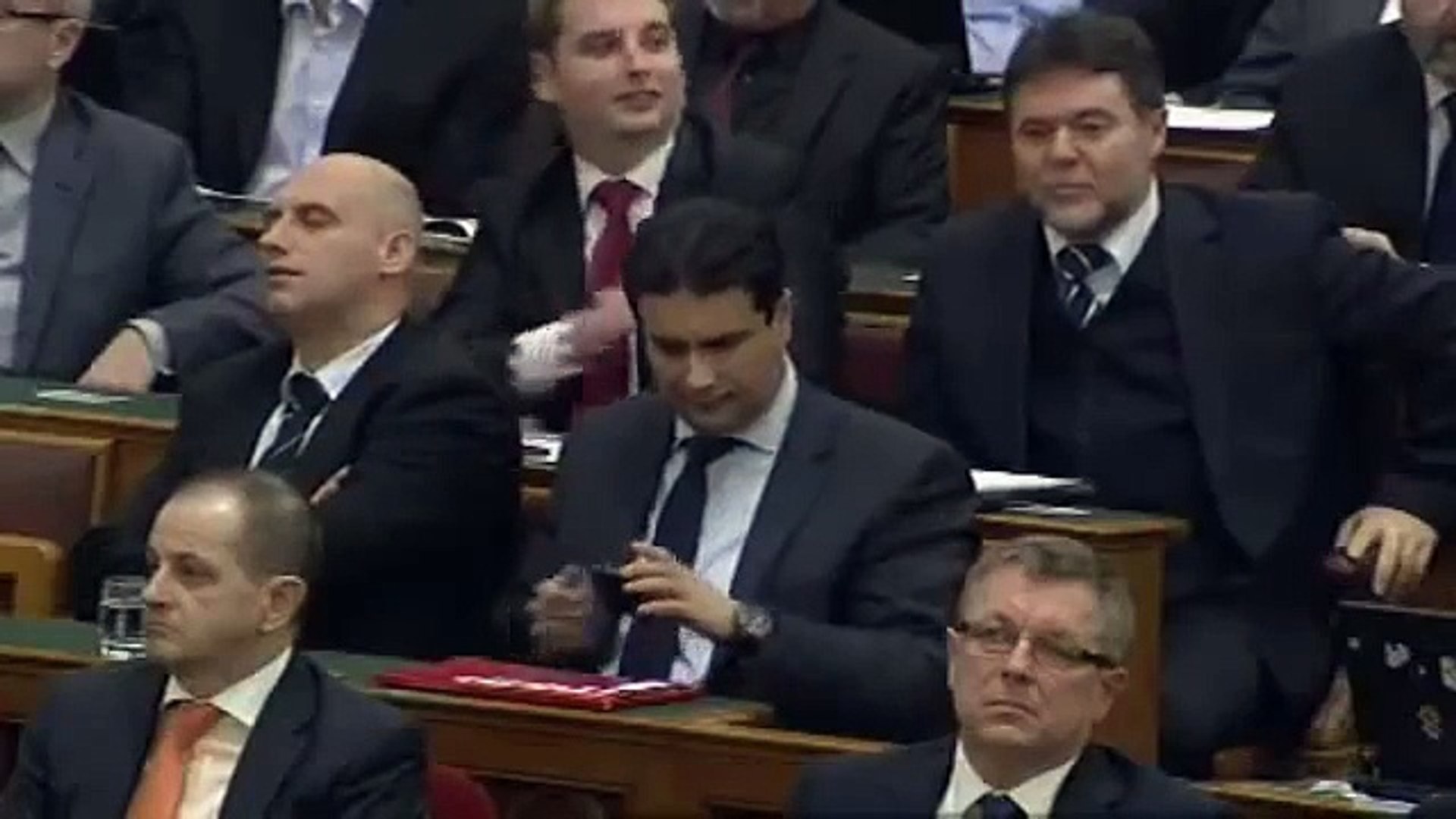 Vona Gábor reagálása Orbán Viktor beszédére (2013.02.11.)