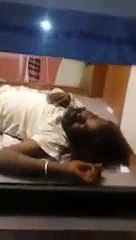 Loadshedding Ka mara ATM Mein dekhein kiya kar raha hai