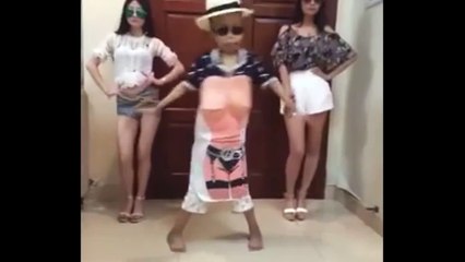 Xôn xao clip Đại gia Trần Sơn nhảy cùng gái đẹp