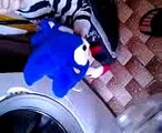sonic & knuckles in the washing machine- sonic i knuckles