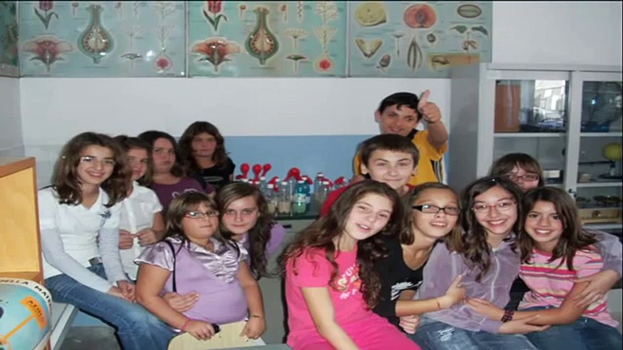 ESPERIMENTI DI SCIENZE 2 C - SCUOLA MEDIA -D. ALIGHIERI - VIESTE.avi