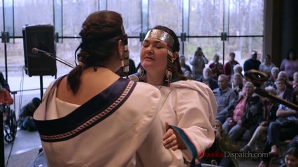 Inuit throat-singing sisters from Canada