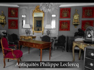 Collection d'antiquités du magasin Philippe Leclercq, antiquaire à Versailles