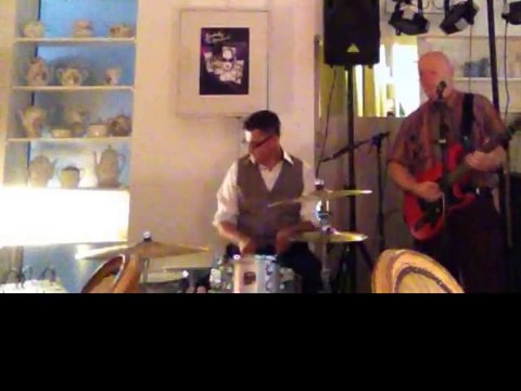 Dr Pickup @ Cinq Sens, 2 rue Salenques, 31000 Toulouse Thursday, June 11 - BB King wake party