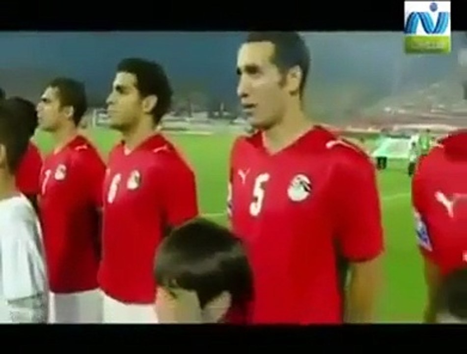 مصر و الجزائر وكيف تعامل الجزائريون مع المهذب أبوتريكة Algeria vs Egypt