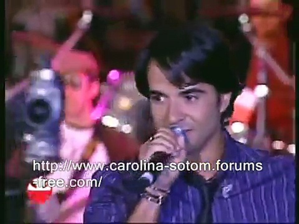 LUIS FONSI - YO NO ME DOY POR VENCIDO (EN VIVO)