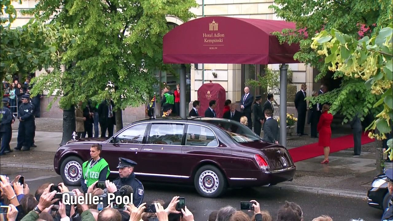 Berlin rollt der Queen den roten Teppich aus