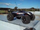 Traxxas E-Revo RC Car doing stunts and jumps at Epping Skate Park - AWESOME