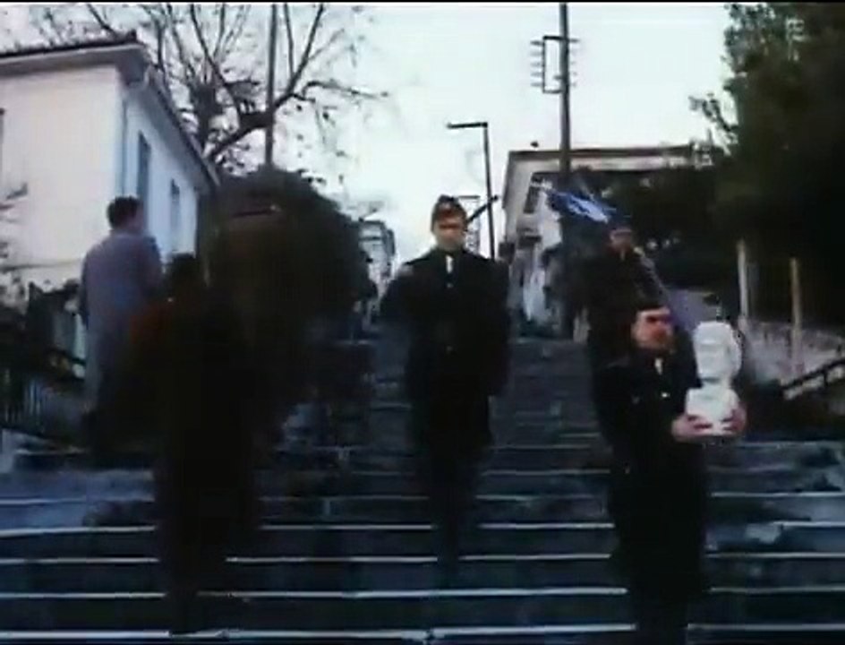 The Travelling Players (O Thiasos) - Film by Theo Angelopoulos