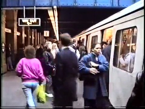 London Underground Bayswater 1990 District Line