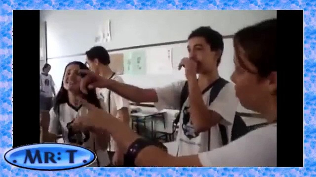 لعبه في المدرسه شباب و بنات فله