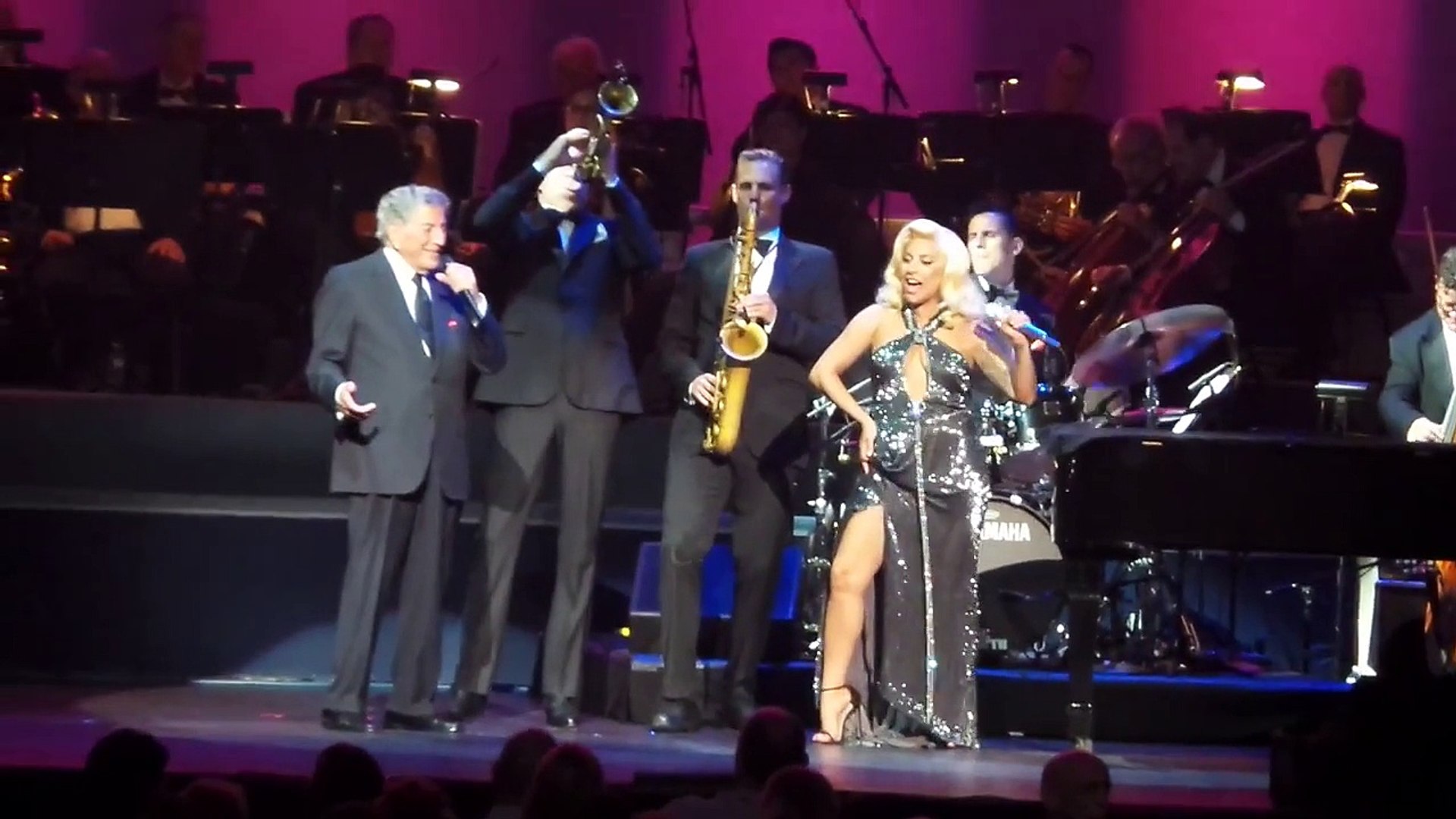 Let S Face The Music Dance Live Lady Gaga Tony Bennett 6 23 15 Radio City Video Dailymotion