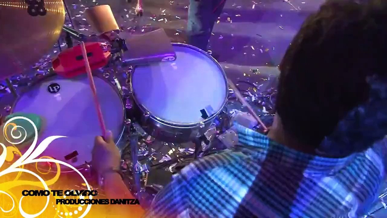 COMO TE OLVIDO - CORAZON SERRANO ( VIDEO OFICIAL - DANITZA ) HD