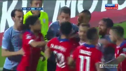 Chile 1-0 Uruguay: Chiến công của Isla
