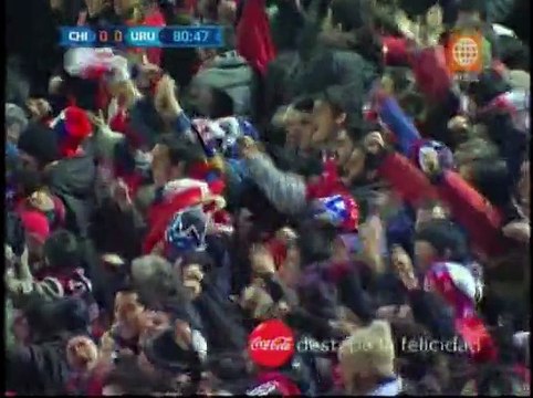 Mauricio Isla marcó el 1-0 de Chile ante Uruguay (VIDEO)