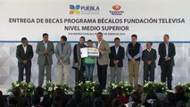 Entrega de becas del programa Becalos e inauguración del edificio administrativo