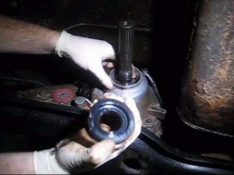 How-To: replace a rear transfer case output shaft seal on a jeep NP231 or NP242