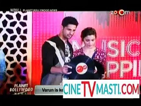 Varun is keen to work with Alia & Sidharth 25th June 2015 CineTvMasti.Com