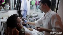 The Vietnamese street barber shave (Hanoi, Vietnam)