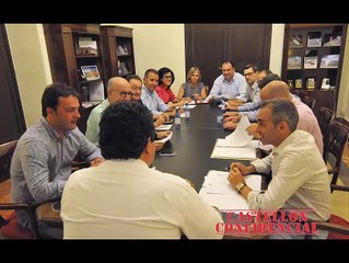 Moliner elimina otra vicepresidencia y reorganiza las áreas de la Diputación