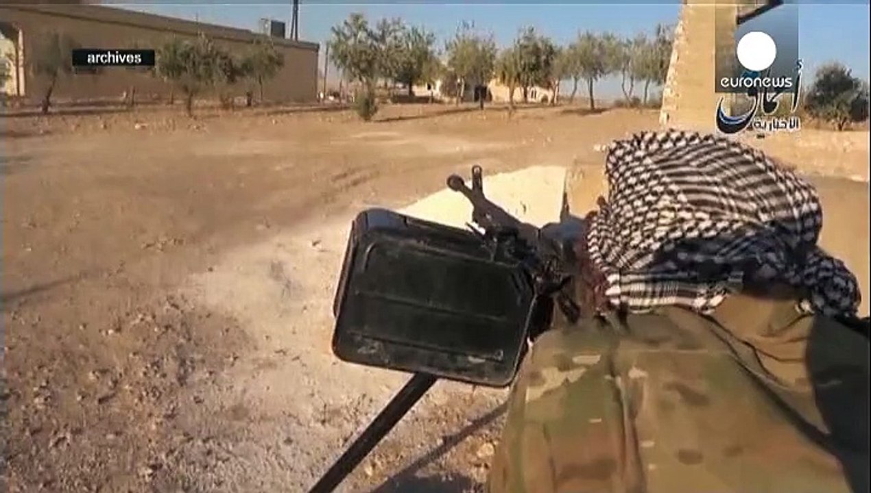 ISIL re-enter the Syrian border town of Kobani with twelve dead - reports