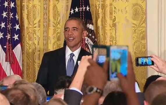 Barack Obama recadre une militante à la Maison Blanche : Vous êtes chez moi