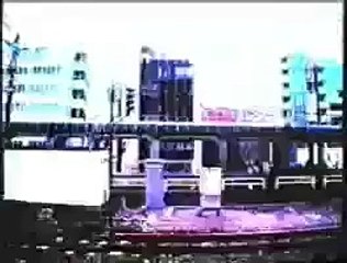 Four Tet - She Moves She