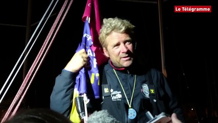 Solitaire du Figaro.  Eliès : "Il y avait moyen de sauver les meubles"