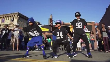 Küçük Sokak Dansçılarından Muhteşem Rap Gösterisi