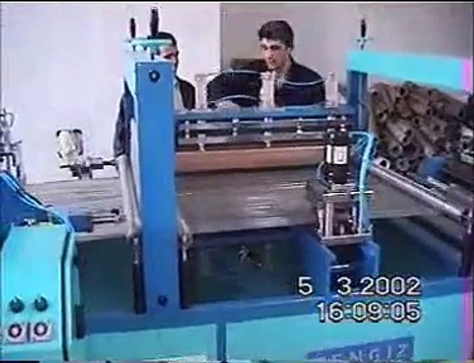 ağzı büzgülü çöp torbası makinası--0-212-5495201