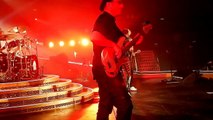 Queen & Adam Lambert - Tie Your Mother Down live - February 1 2015 - Vienna, Wiener Stadthalle