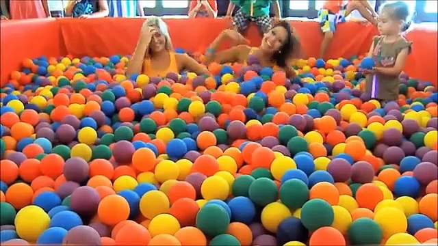 Miami Dolphins Cheerleaders Call Me Maybe - No Playback