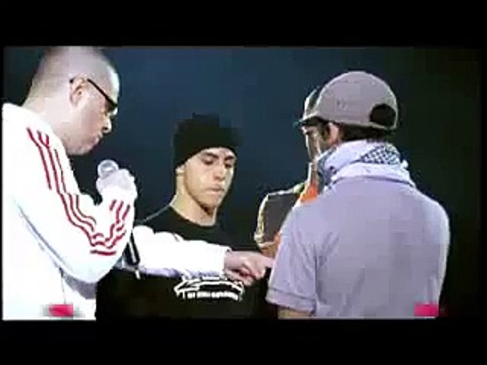 Lilou vs. Muxibinha - Red Bull BC One 2006 Original Music