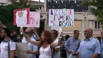 Tiyatrocular CHP’li Bakırköy Belediyesi’ne ateş püskürdü