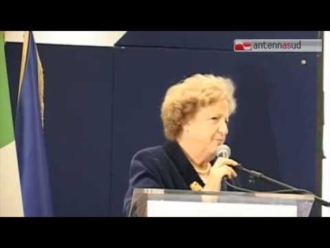 TG 24.06.15 Brindisi, la Cancellieri rifiuta le scuse di Sgarbi