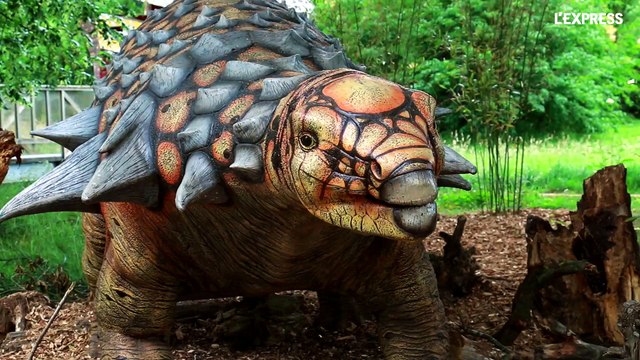 Les dinosaures envahissent le parc zoologique de Thoiry
