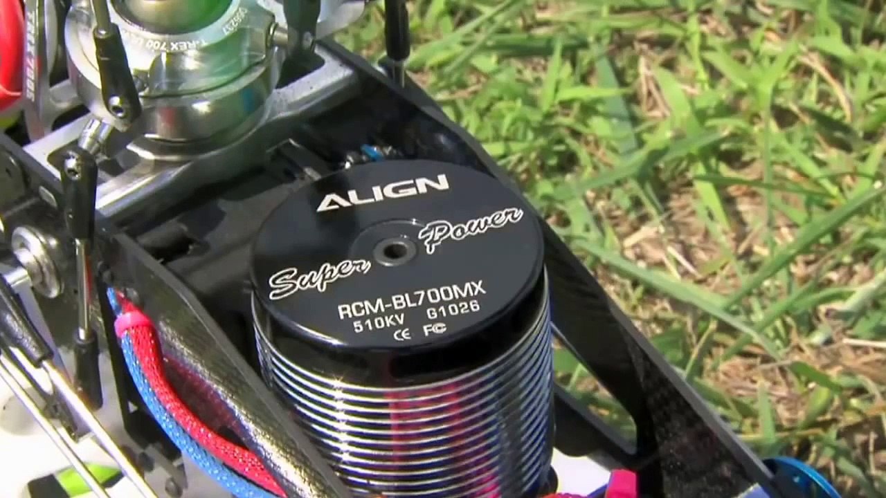 Radio Controlled (RC) Model Helicopter - Courtney Pruette: Align 700