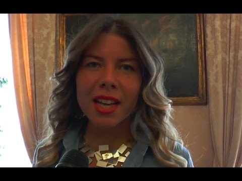 Napoli - Un centro polifunzionale per i giovani a Soccavo (24.06.15)