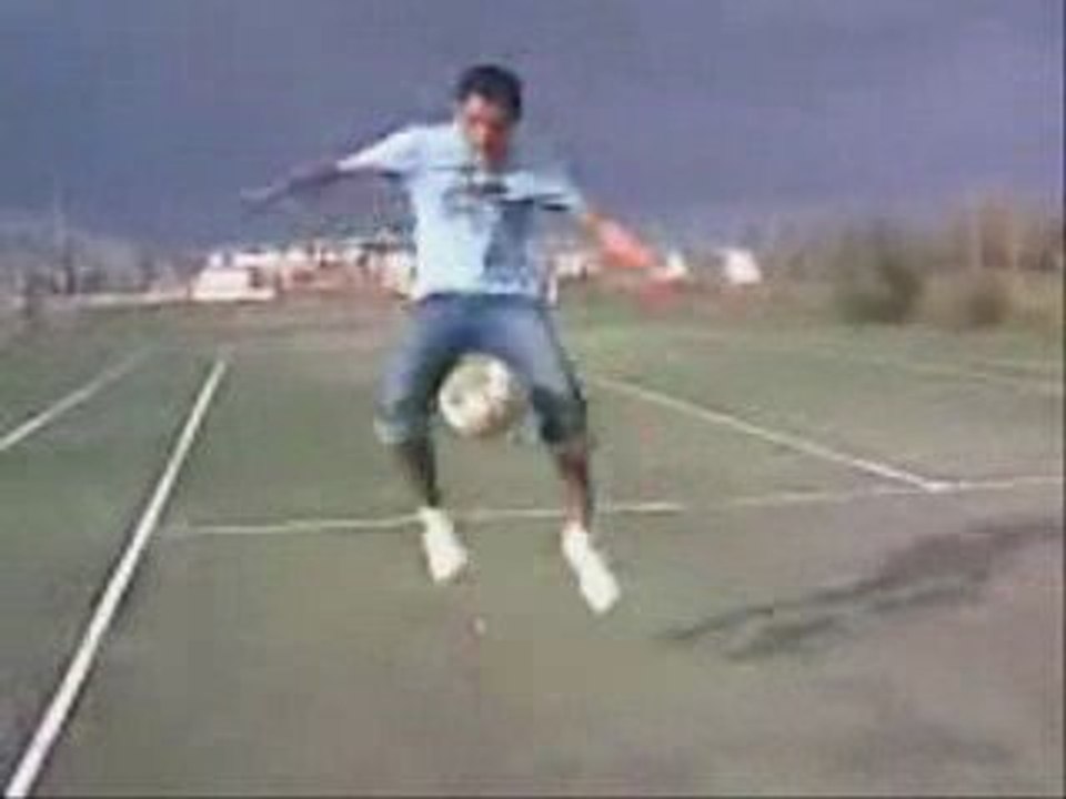 Marestreetball 01