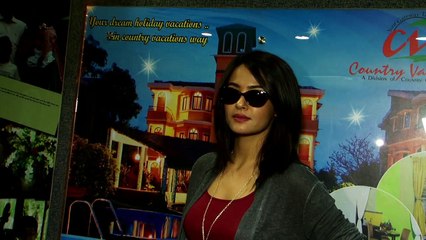 Debina Gourmeet Performing On New Year At Country Club