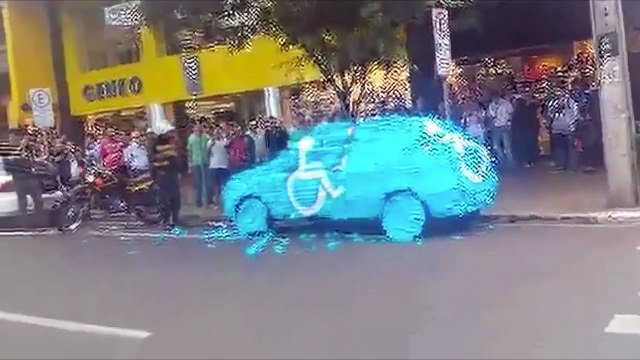 Insolite : garé au mauvais endroit ? L'automobiliste va vite le regretter