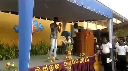 Sindu Kavi bana ( අතිශයින් විනෝදය සදහා පමණි )