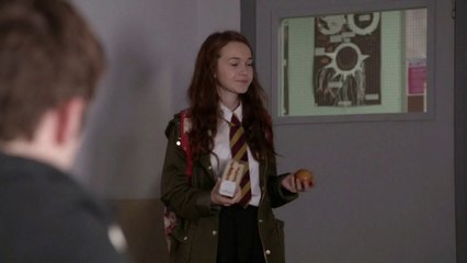 Extrait du 10x03 de Waterloo Road - Tiffany et Justin - VOSTFR