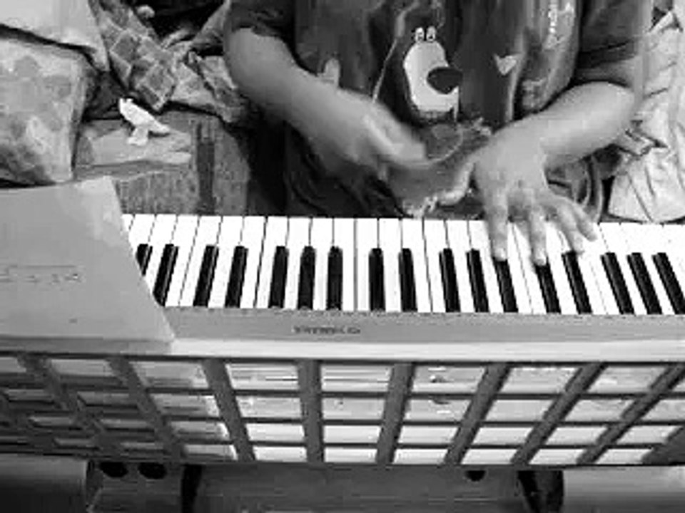 Hello (piano cover of evanescence)