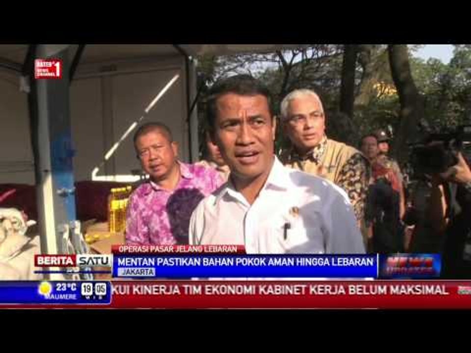 Pemerintah Gelar Operasi Pasar di Kramat Jati